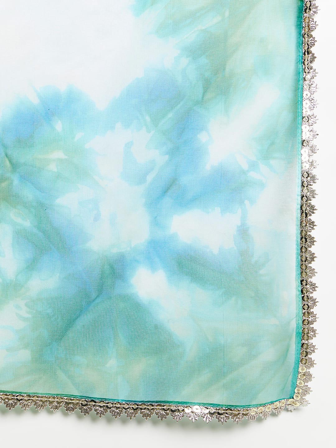 Organza Tie&dye saree with lace detailing comes with matching blouse.