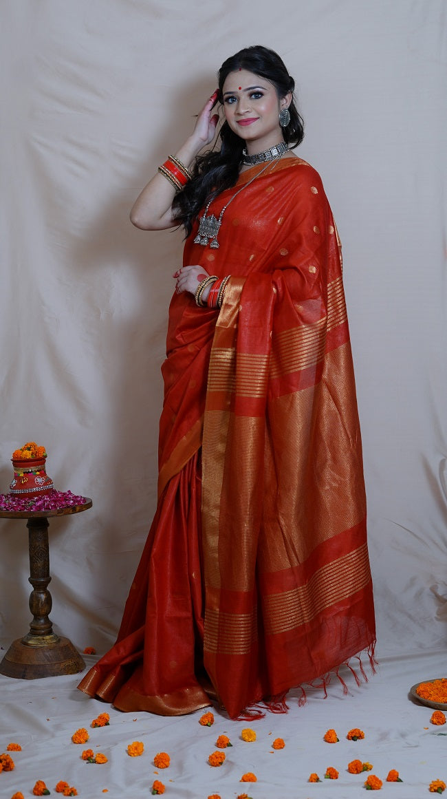 HANDLOOM COTTON SAREE WITH ALL OVER GOLD BUTTAS AND ZARI BORDER