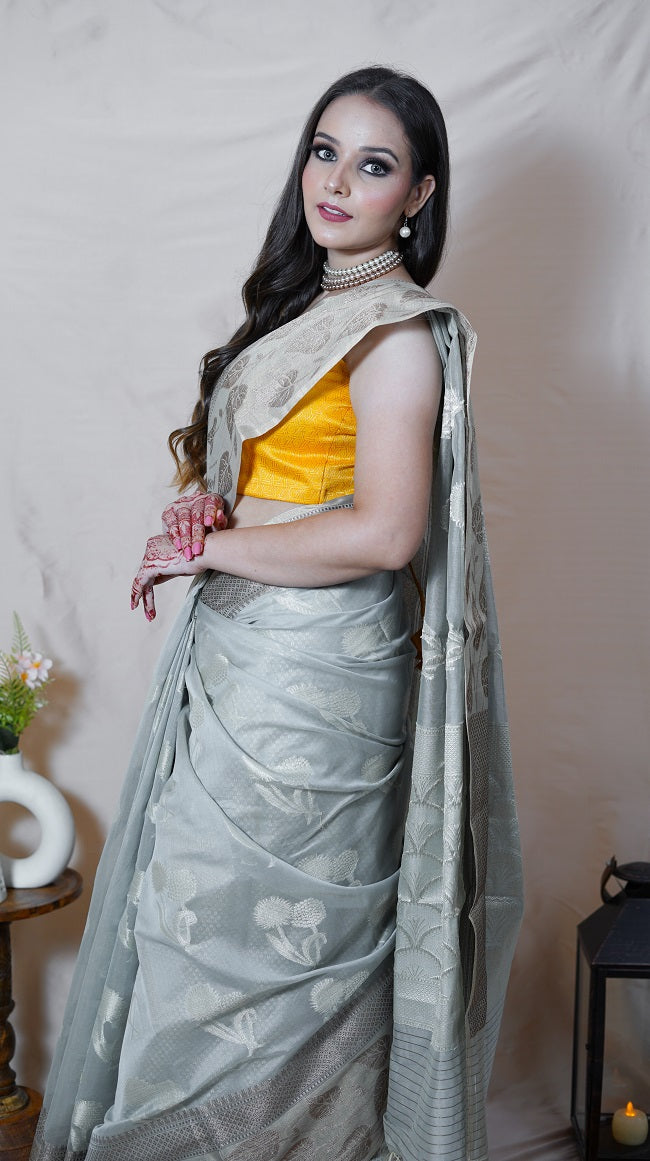 SILVER GREY SHADED SAREE WITH ALL OVER FLORAL MOTIFS