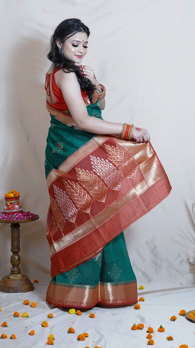 BOTTLE GREEN AND RED SEMI SILK SAREE WITH ANTIQUE GOLD MOTIFS